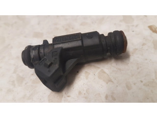 Vstřikovač A1120780049   Mercedes-Benz ML W163  pro benzínový motor 3.2  