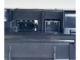 Přístrojová deska BMW 1 F20 F21 2016 8715139, 6837007