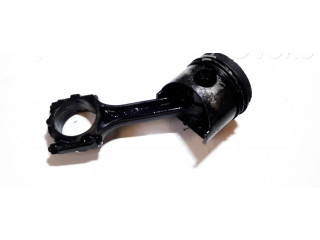 Поршень с шатуном Mitsubishi Galant для дизельного двигателя 2.0