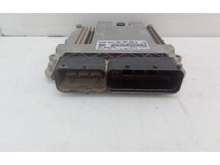 Блок управления двигателя 04L907309k Volkswagen Caddy