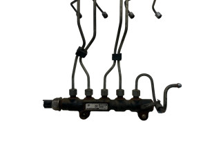 Топливная рампа 9654592680, 07330171832   Volvo V50  