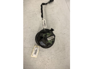 Вентилятор печки 272107294R Dacia Duster