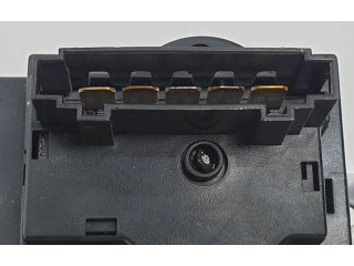 Блок управления климат-контролем 69790504, 3452781   KIA Carens I