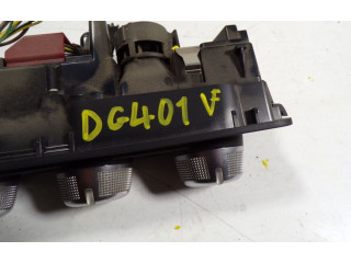 Блок управления климат-контролем 8X0820043C6PS, 8X0820043C   Audi A1