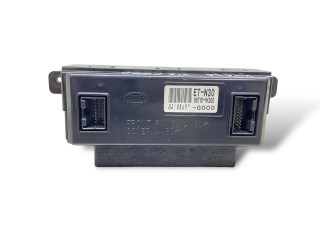 Дисплей    957101H300   KIA Ceed