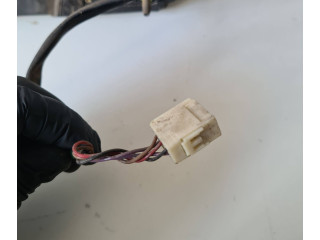 Зеркало электрическое        Toyota Yaris Verso  1999 - 2005 года   