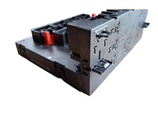 Zpětné zrcátko  Volkswagen Caddy 2006  3C0937049AH  