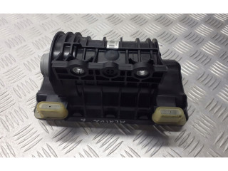 Подушка безопасности водителя 93335024   Opel Meriva A