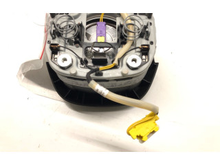 Подушка безопасности водителя 1Z0880201AH Skoda Octavia Mk2 (1Z)