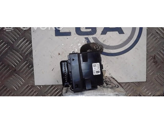 Ручка стеклоочистителей KS0466128 Mazda 3 III