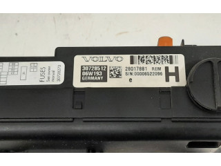 Блок предохранителей 30728512, 28017881   Volvo V70    