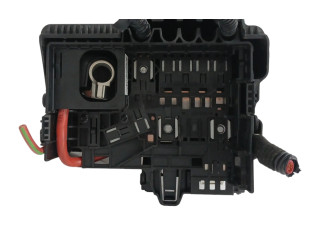 Pojistková skříňka Řídící jednotka BSM 13423481 Opel Adam 2016