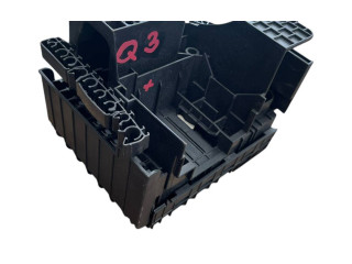 Блок предохранителей 1K0937125D, 1K0937132F Audi Q3 8U