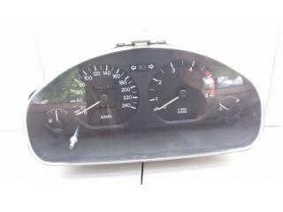 Панель приборов MR114277, 0P0179001 Mitsubishi Carisma