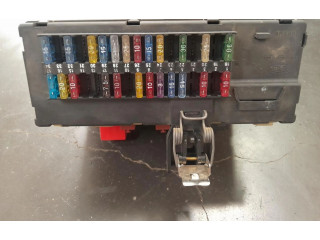 Блок предохранителей Rover Rover