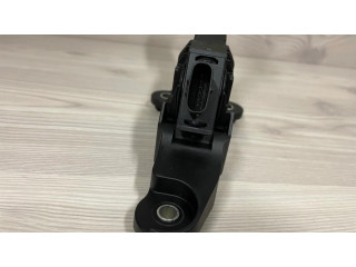 Педаль акселератора