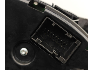 Панель приборов 670101179 Maserati Levante