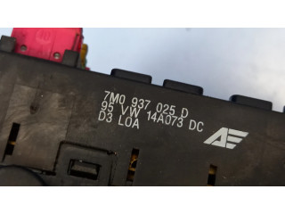 Блок предохранителей 7M0937025D, 357937039 Ford Galaxy