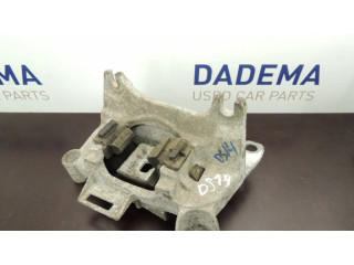 Подушка двигателя