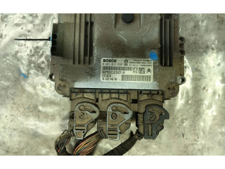 Блок управления двигателя 0281012620, 9663944680   Peugeot Partner
