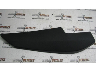 Другая деталь салона