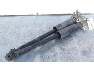 Задний амортизатор с пружиной      