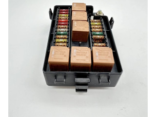 Блок предохранителей LJG2822BB Jaguar XK8 - XKR