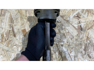 Píst 784323704, 111213690 BMW 5 F10 F11 pro benzínový motor 4.4