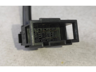 Зеркало электрическое Skoda Fabia Mk2 (5J) 2007 - 2014 года