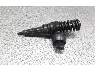 Vstřikovač 038130073AG   Volkswagen Transporter - Caravelle T5     