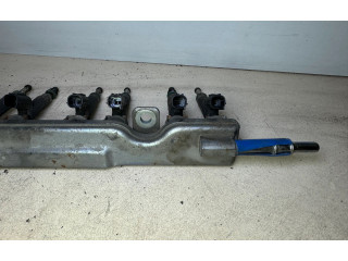 Vstřikovač 2140824, 2104484 Nissan Juke I F15 HR16DE