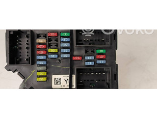 Pojistková skříňka 15925044 Cadillac Escalade 2007