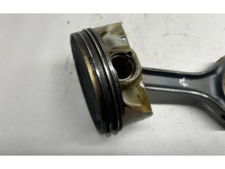 Píst A1570300517, A2780300320 Mercedes-Benz CLS C218 X218 M 157.981