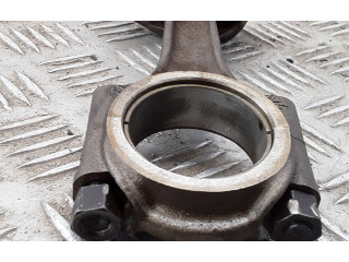 Поршень с шатуном NFU Citroen Berlingo для бензинового двигателя 1.6