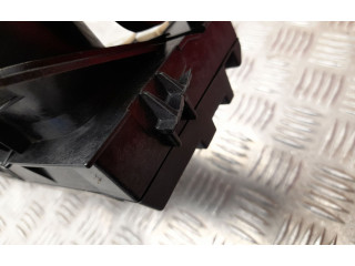 Přístrojová deska Toyota Prius (XW30) 2013 769363290, 769166660