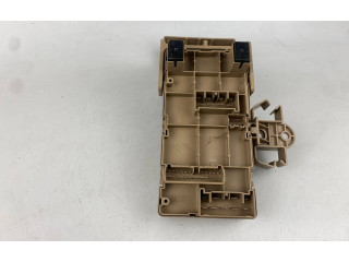 Блок предохранителей 82201FG010   Subaru Forester SH    