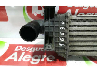 Интеркулер 31280122, 31280122 Volvo S40