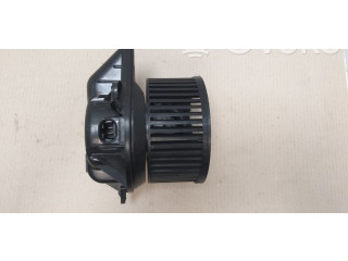 Вентилятор печки       Renault Trafic II (X83)