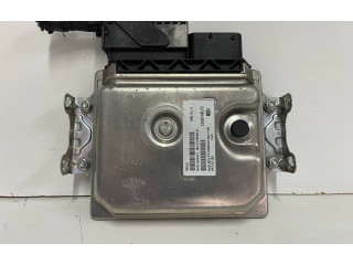 Блок управления двигателем ECU 3392068L03, 33920-68L03 Suzuki Swift II