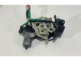 Замок багажника Mitsubishi Outlander 2013 - 2021 года