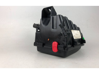 Блок предохранителей  9824510780   Peugeot 2008 II    