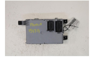   Pojistková skříňka 00521096250   Fiat Panda III 2014