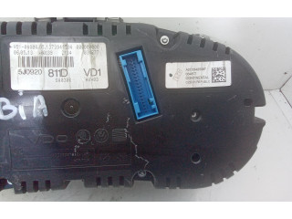 Панель приборов 5j0920811d, 5J0920811D   Skoda Fabia Mk2 (5J)       