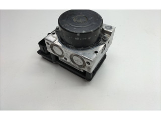 Блок АБС 6R0907379S, 6R0614117K Skoda Fabia Mk2 (5J) 2007 - 2014 года