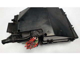 Pojistková skříňka 518818109 Mazda CX-7 2009