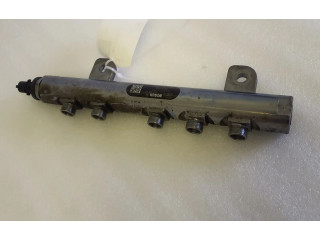 Топливная рампа 0281006309, 0445216050   Maserati Levante  