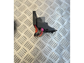 Блок предохранителей  4F1937503   Audi A6 S6 C6 4F    