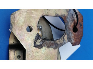 замок багажника 1267501885 Mercedes-Benz S W126 1979-1992 года