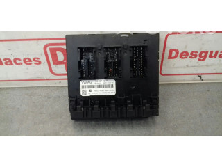 Блок предохранителей 1K0937087H Skoda Superb B6 (3T)