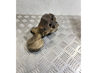 Масляный насос  AUK 06E115105G  Audi A6 S6 C6 4F 